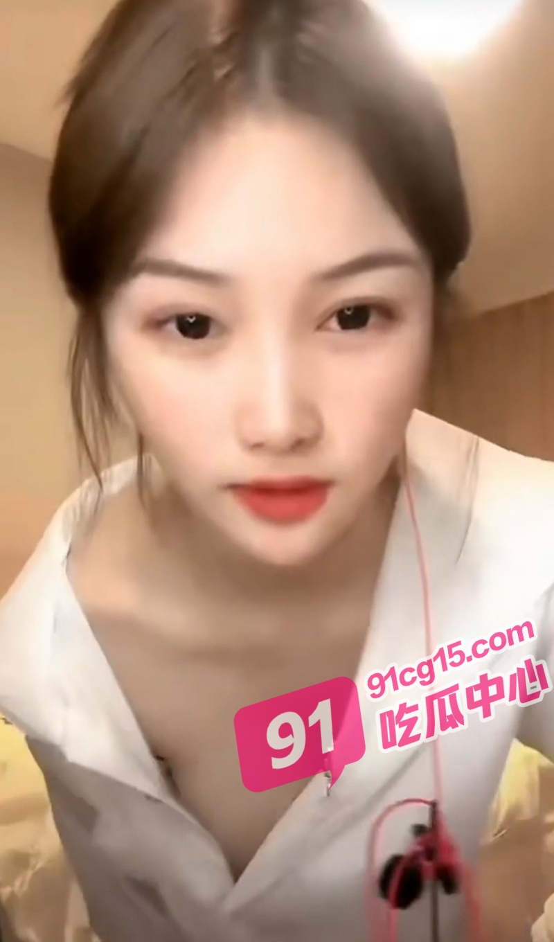 3_W_800px.jpg