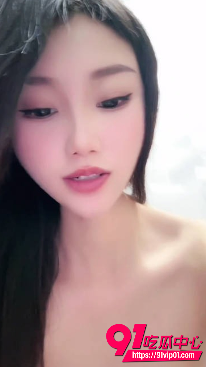 花椒主播蔓蔓玉曼曼骚舞大尺度福利 黑丝胶衣COS全裸热舞 极品身材狂扭诱惑