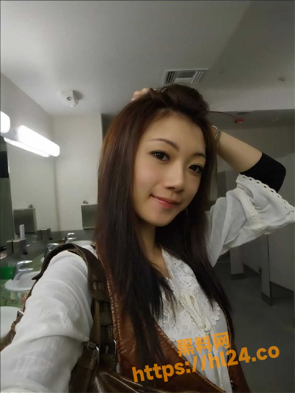 台湾淡江大学反差女神，校花Ashley 早期的大尺度私拍视频被曝光！