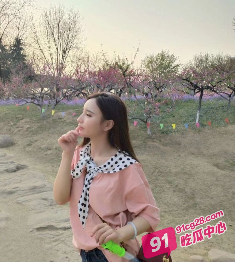 抖音美女主播陈心仪 清纯小妹小号偷偷卖逼 付费福利免费分享！ 配图2