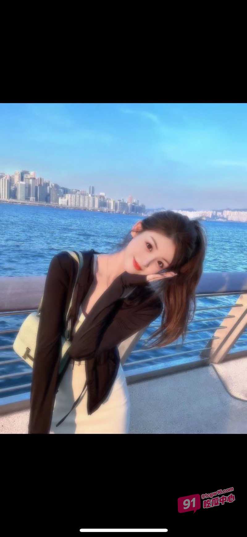 校园墙独家爆料！可爱萝莉陈思母狗潜质有待开发 你愿意出价多少？ 配图3