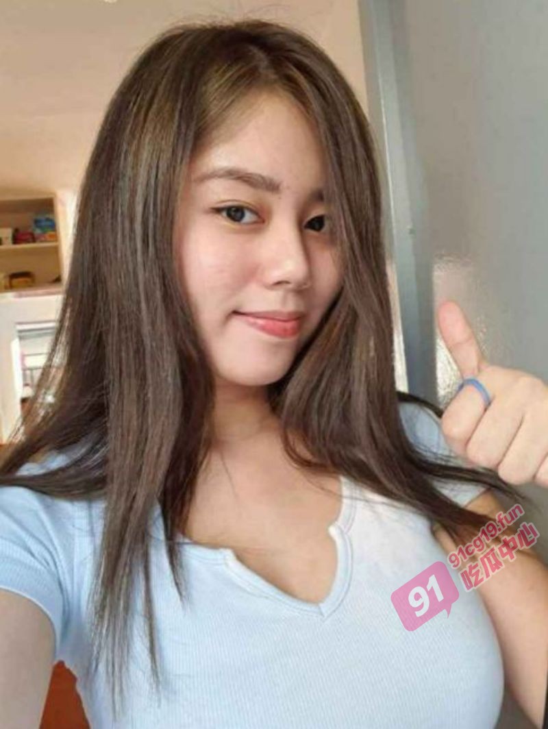 越南真实出轨! 闷骚妻子出轨好兄弟被丈夫发现 丈夫怒甩网络曝光离婚 !