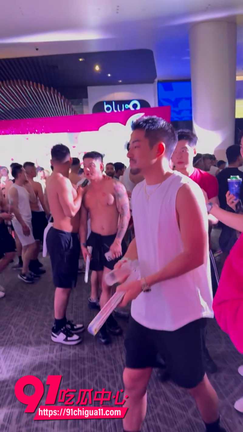 B站h老师上课夹带私活假借拍摄数学视频然后宣扬LGBT23