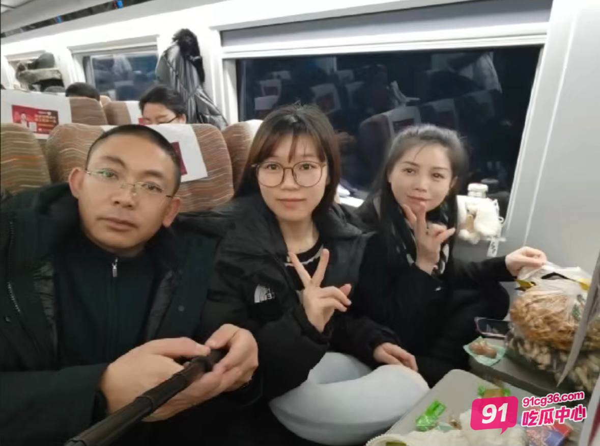 清纯少女林泓汐 口交技术十分一流 翘臀被大根猛烈后入！