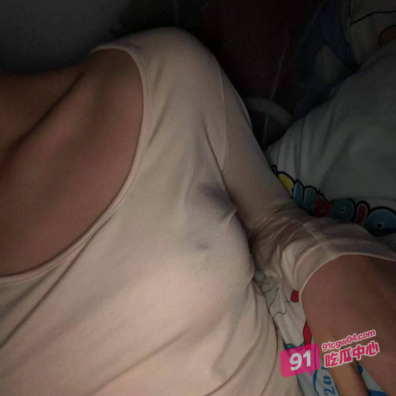 贵州师大反差母狗苏欣玉 酒店口交啪啪调教视频泄露 外表清纯甜美实则闷骚欠操 ！ 配图2