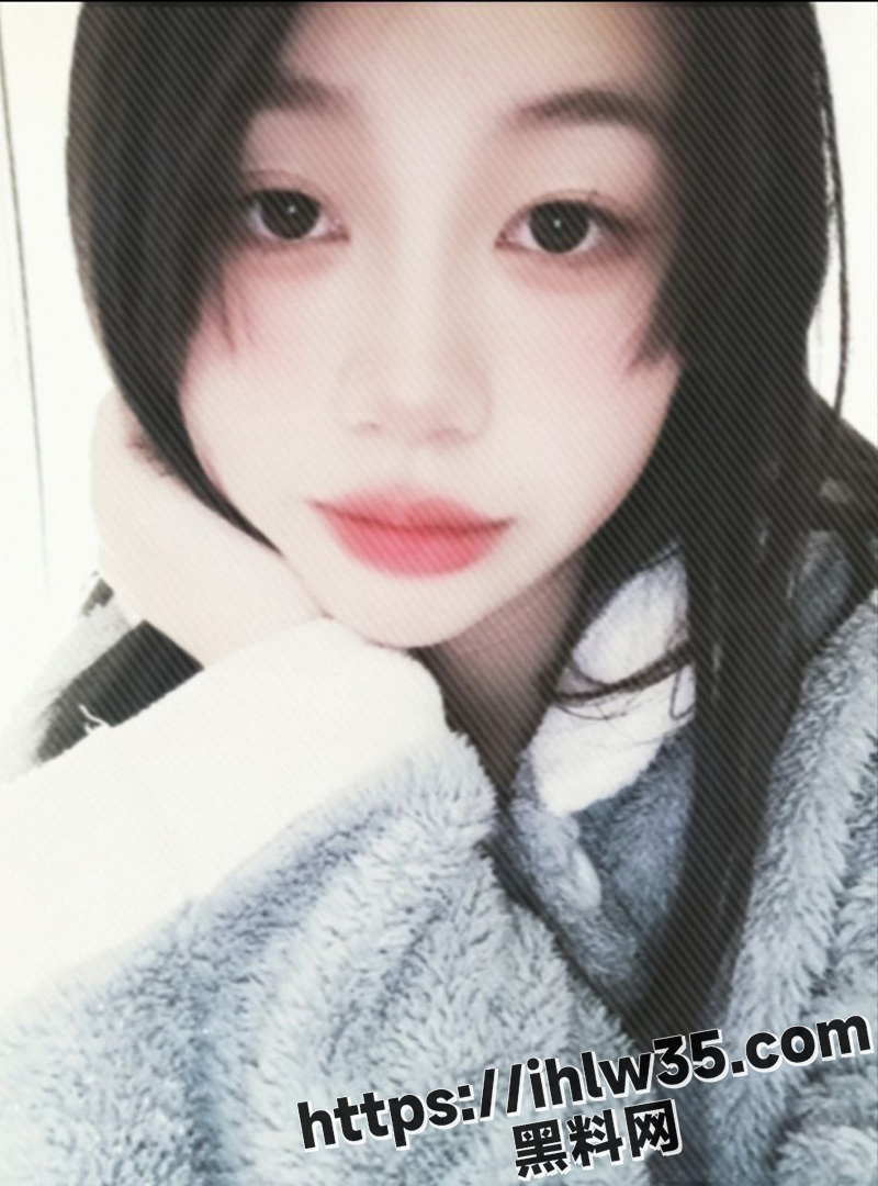 酒店约操高三学生妹，美奶肥臀跪地求操！情趣内衣极致诱惑，就怕内射怀孕~