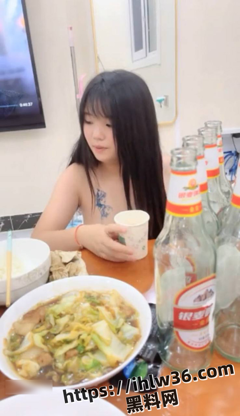 将妹子灌醉后强上 被操得大声哭 叫得越大声被操得越猛 真刺激！给妹子屎都干出来了