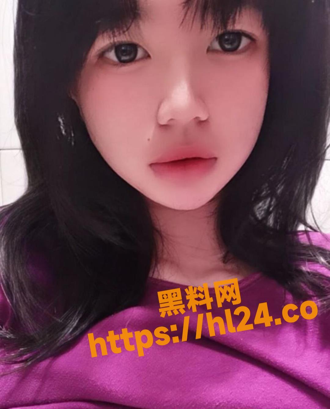 江苏某大学的骚货母狗反差学生妹 私拍自慰 贵在真实