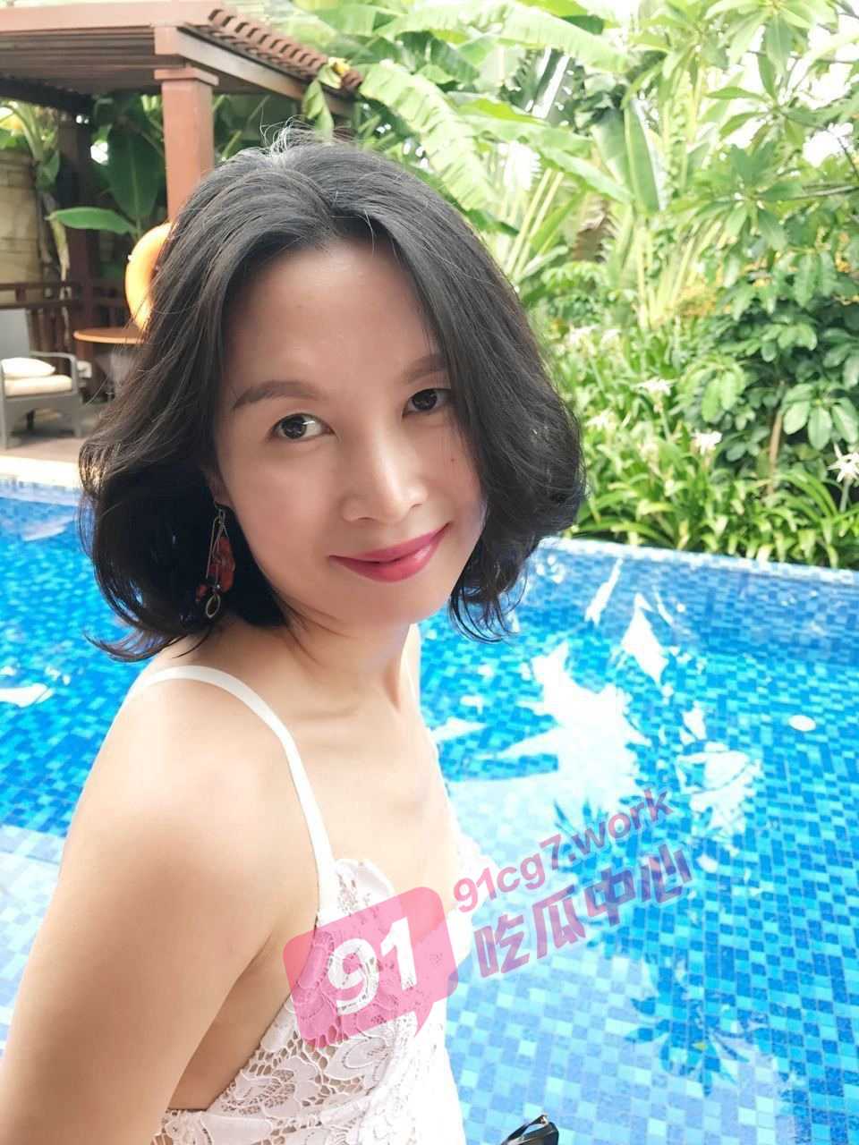 上海富婆包养185男模 多套独栋别墅对男子挥金如土 只需要让自己满足就行！