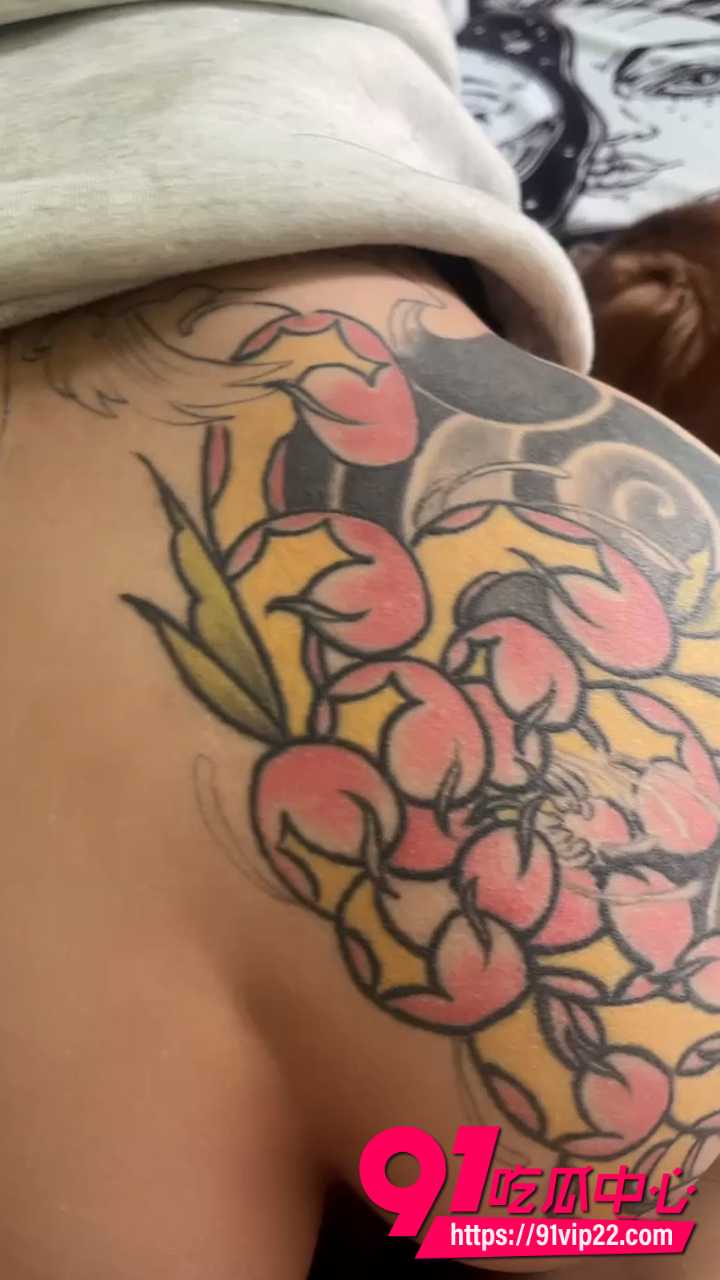 花臂精神小妹雅彤1 花臂精神小妹雅彤1
