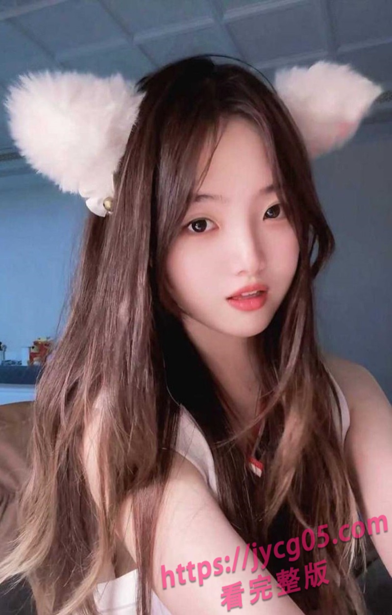 重庆邮电陈雯莉深陷年上诱惑！主动献身大叔型男 激情实录曝光 配图4