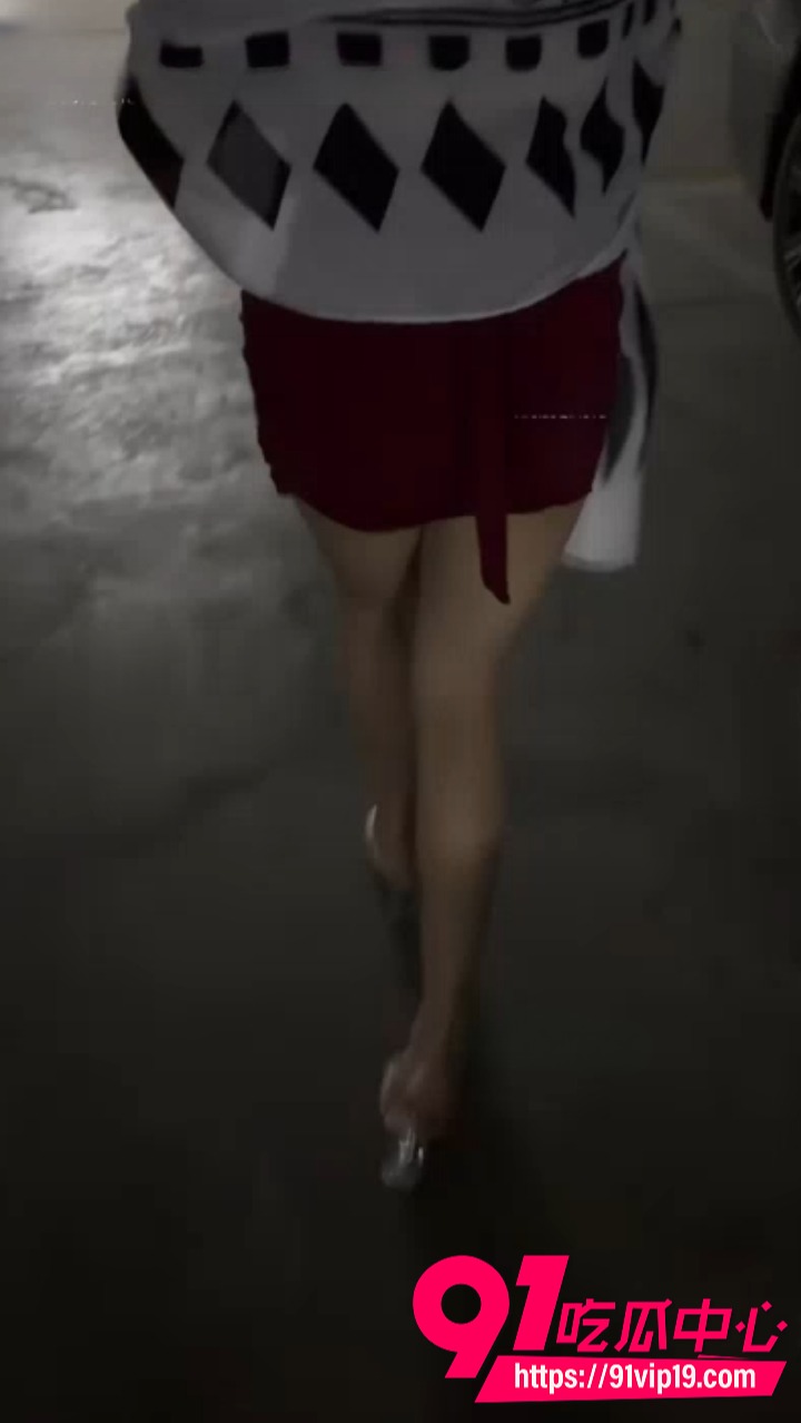 推特露出夫妻娇妻和他新作1 推特露出夫妻娇妻和他新作1