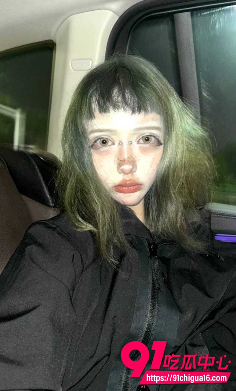 全网跪求抖音女网红索菲亚不雅自拍17 全网跪求抖音女网红索菲亚不雅自拍17