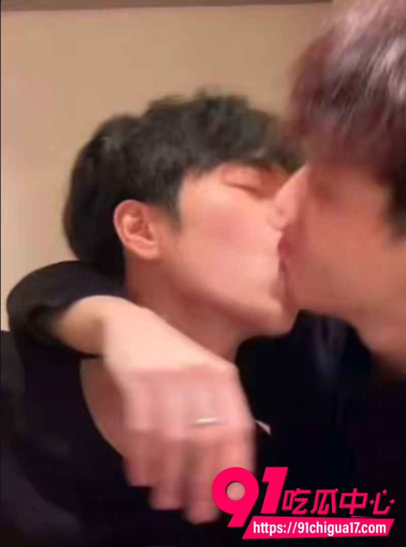博主小王睡醒了4