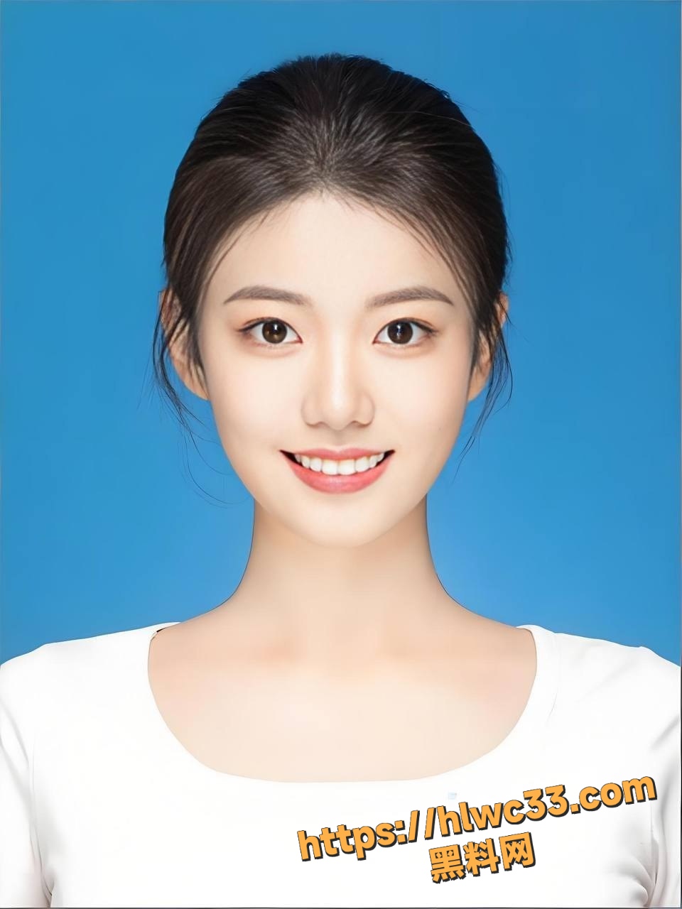 南京艺术学院清纯美女 杨妍 被金主各种玩弄调教视频曝光