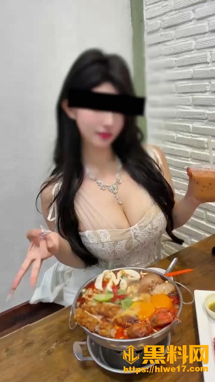 推特甜系女友 九九橙 巨乳蜜桃臀白丝情趣诱惑 性爱福利单片来袭