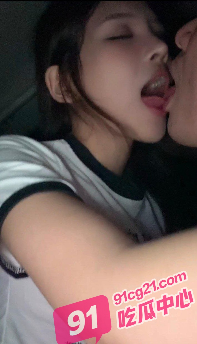 3_W_800px.jpg