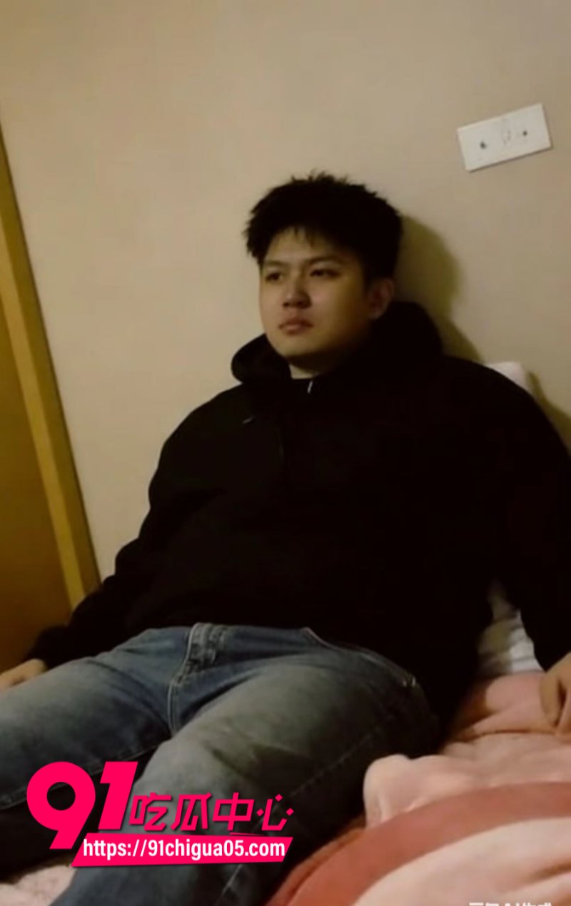贴吧女大神发帖自爆男朋友宁愿用飞机杯也不碰自己2 贴吧女大神发帖自爆男朋友宁愿用飞机杯也不碰自己2