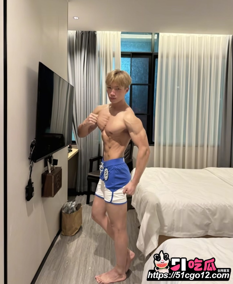深圳抖音网红 BigSen 3