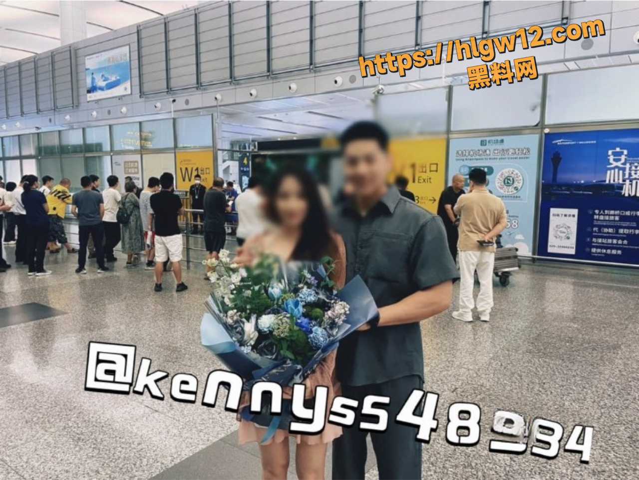 推特福利姬反差婊调教日记 夜晚沦为多人玩物 记录从纯真少女到淫荡母狗的堕落过程