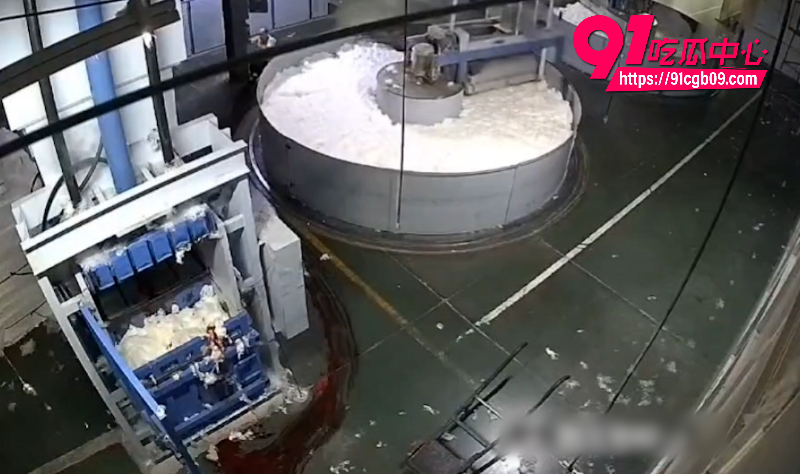 西北角碎料机血腥惨案7 西北角碎料机血腥惨案7