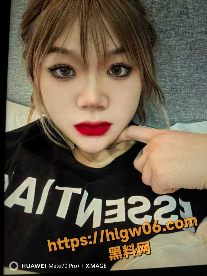 贵州大胸纹身精神小妹和社会大哥做爱视频遭曝光泄露 小妹口交起来有股少妇喂不饱的样子！