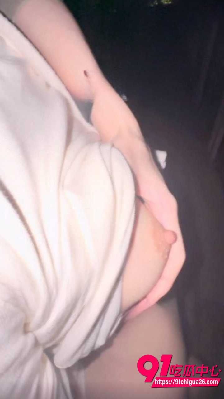海角原创博主意淫自己的妹妹2 海角原创博主意淫自己的妹妹2