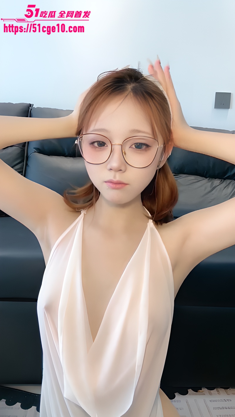 推特高颜值烧狄酱 2