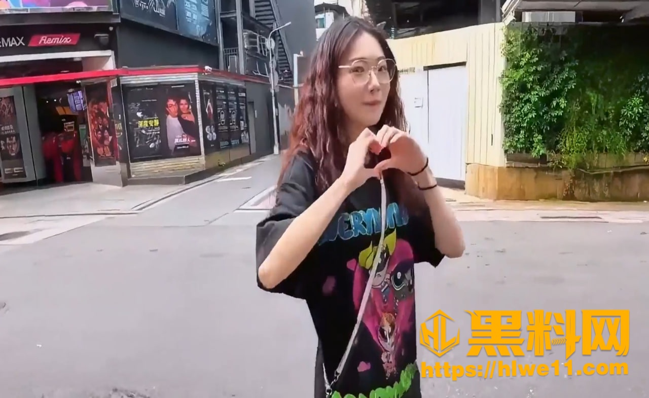 网红约炮大神 曾强 约炮白虎长腿妹 街上吃喝玩乐后开房猛干 射妹子一身