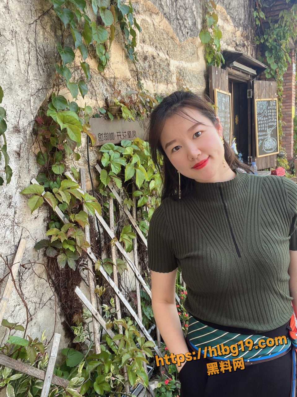重庆丰都医院临聘人员王丽却因老公异地满足不了 性欲旺盛的她多次约炮偷情专爱绿老公