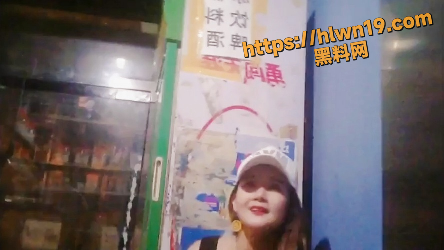 神秘城中村操逼天堂 少妇得高分个个尤物 偷拍探花大神夜探 气质迷人少妇被干得爽翻的视频流出！