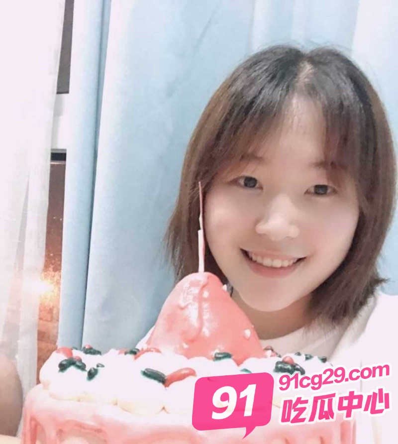 贵州遵义小学老师王悦蓉 表面上的人民教师 发起骚来不输任何人！