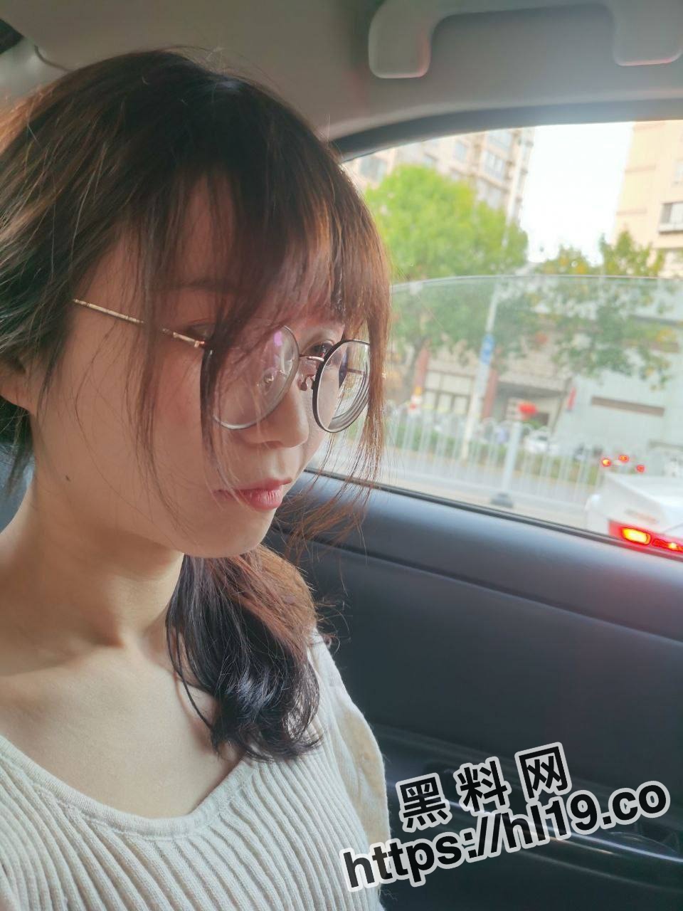 云南昭通小妹 刘益佳 毕业于天津天狮学院长的一脸清纯却在北京被男友找人迷奸～