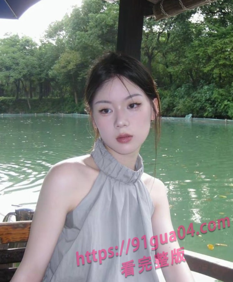 00后平面模特蒯欣欣不雅视频流出 引来无数色魔约稿～ 配图3