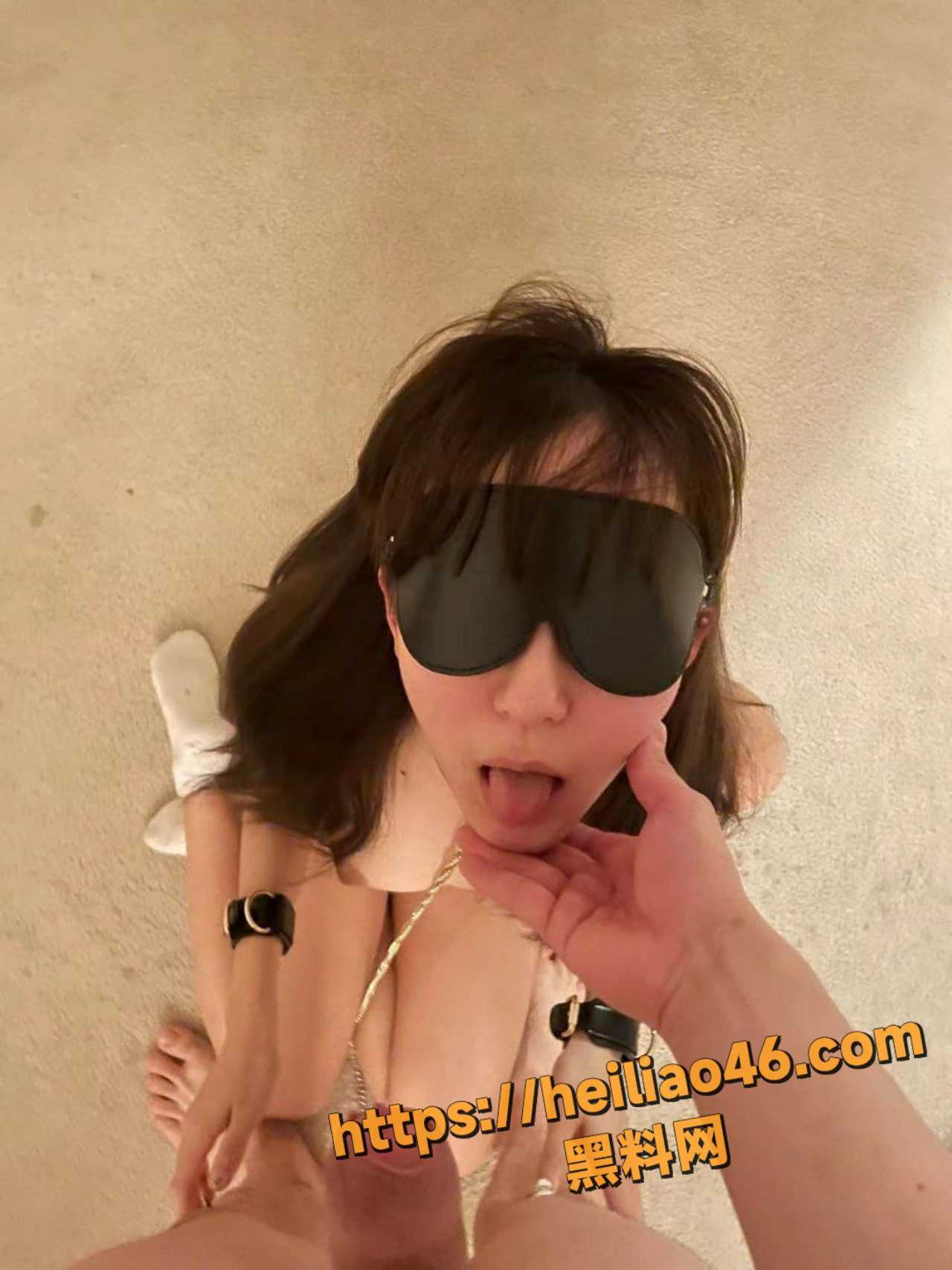 每日大赛 真实爆料合集 今日话题：反差闷骚的人妻太得劲了