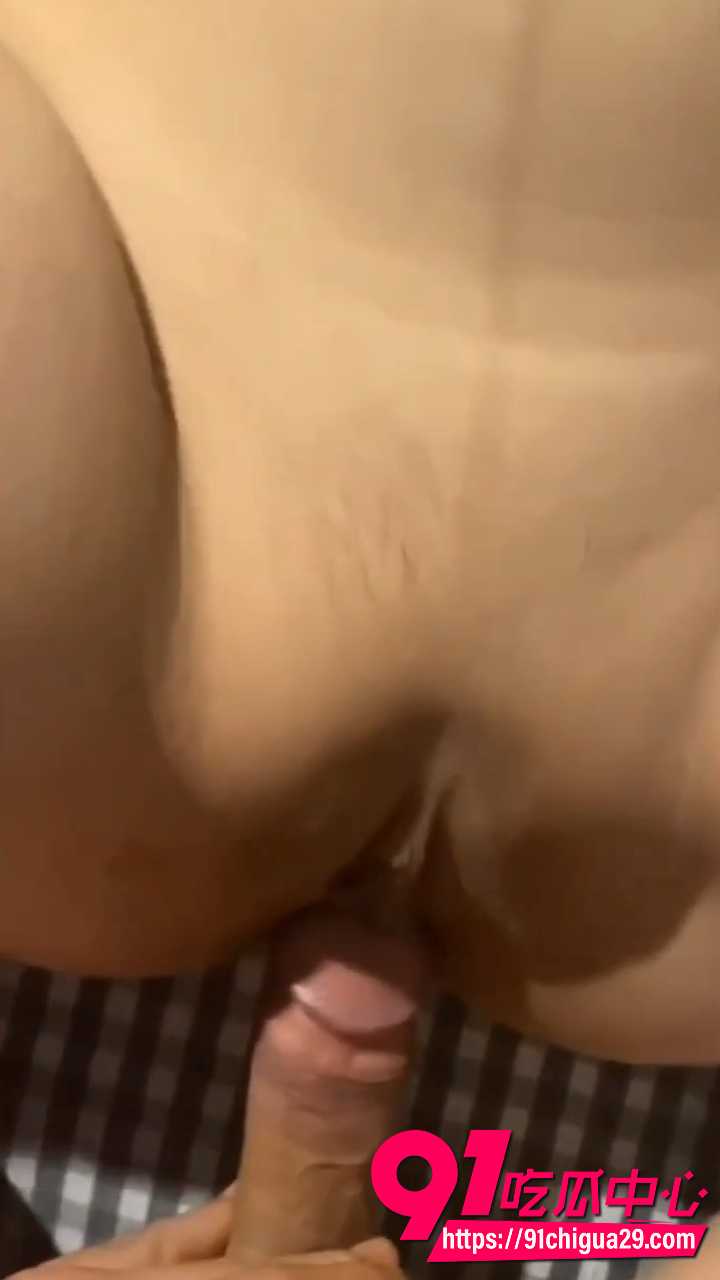 白嫩学生妹张可依和男友性爱视频流出7 白嫩学生妹张可依和男友性爱视频流出7