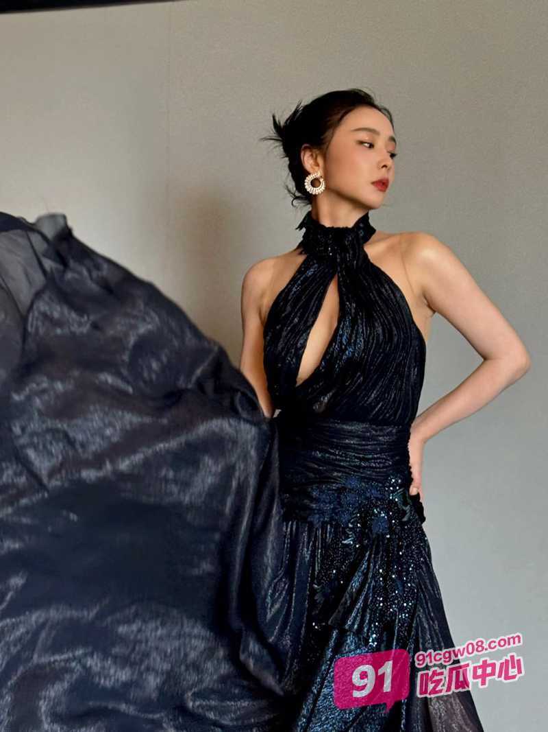 狂飙大嫂 陈苏婷 主演 高叶 家中酒店自慰视频曝光 大嫂就是不一样啊 配图2