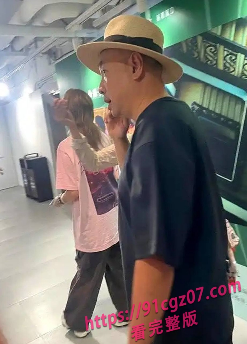 徐峥被曝骚扰人妻长期嫖娼31.jpg