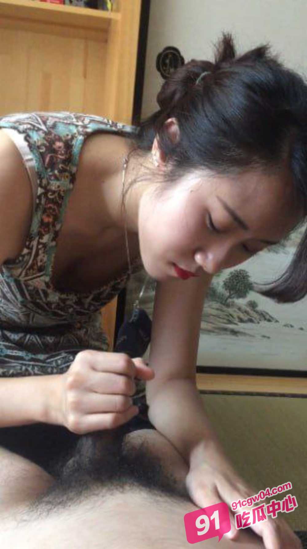 苏州美少妇 陈兰 早晨的温柔叫醒服务 阳光先射进来还是你先射进来？ 配图4
