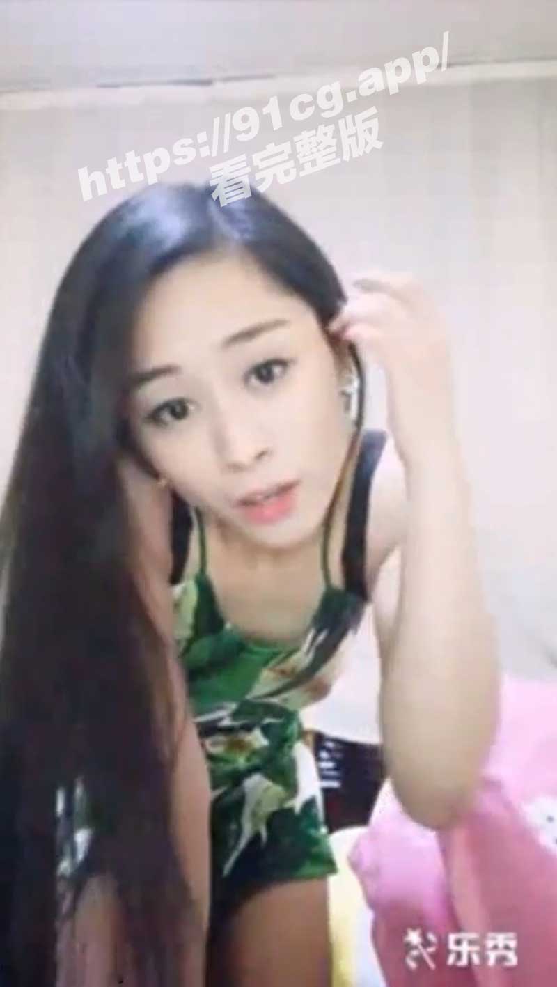 反差母狗已婚少妇刘洋 欠了裸贷无力偿还 私密自慰视频被债主曝光
