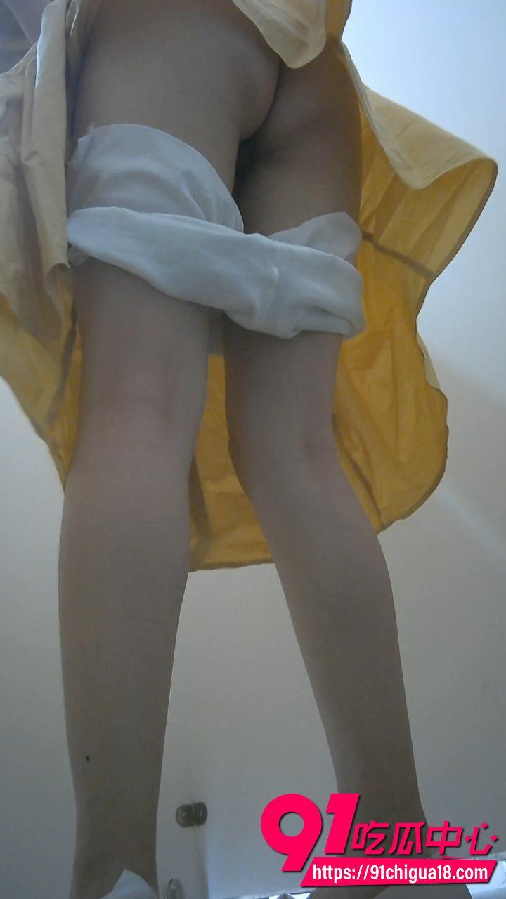 大神商场女厕偷拍神作4