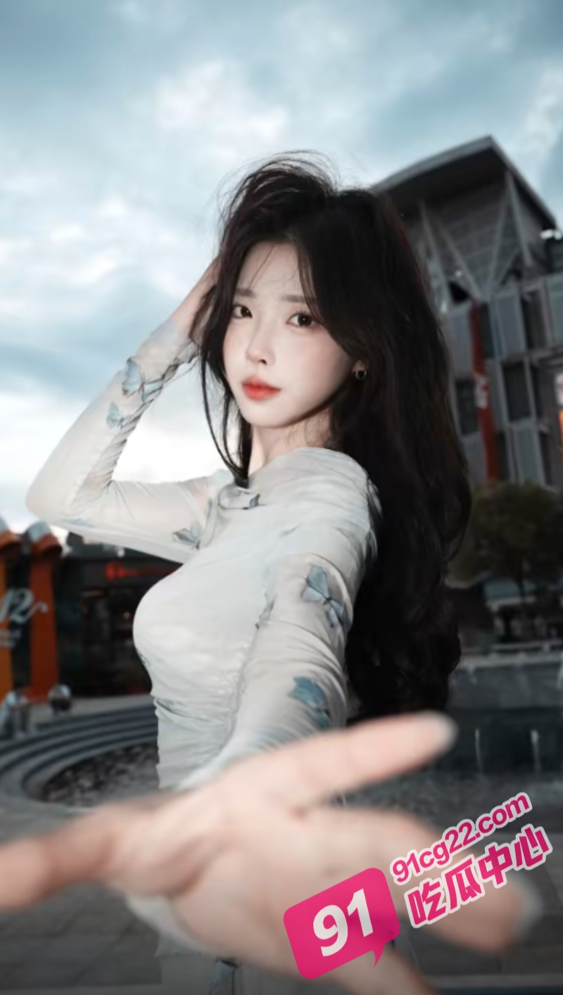 兄妹乱伦之我的表妹女友 表妹钟爱表哥大鸡巴 “哥哥 疼不要” 配图2