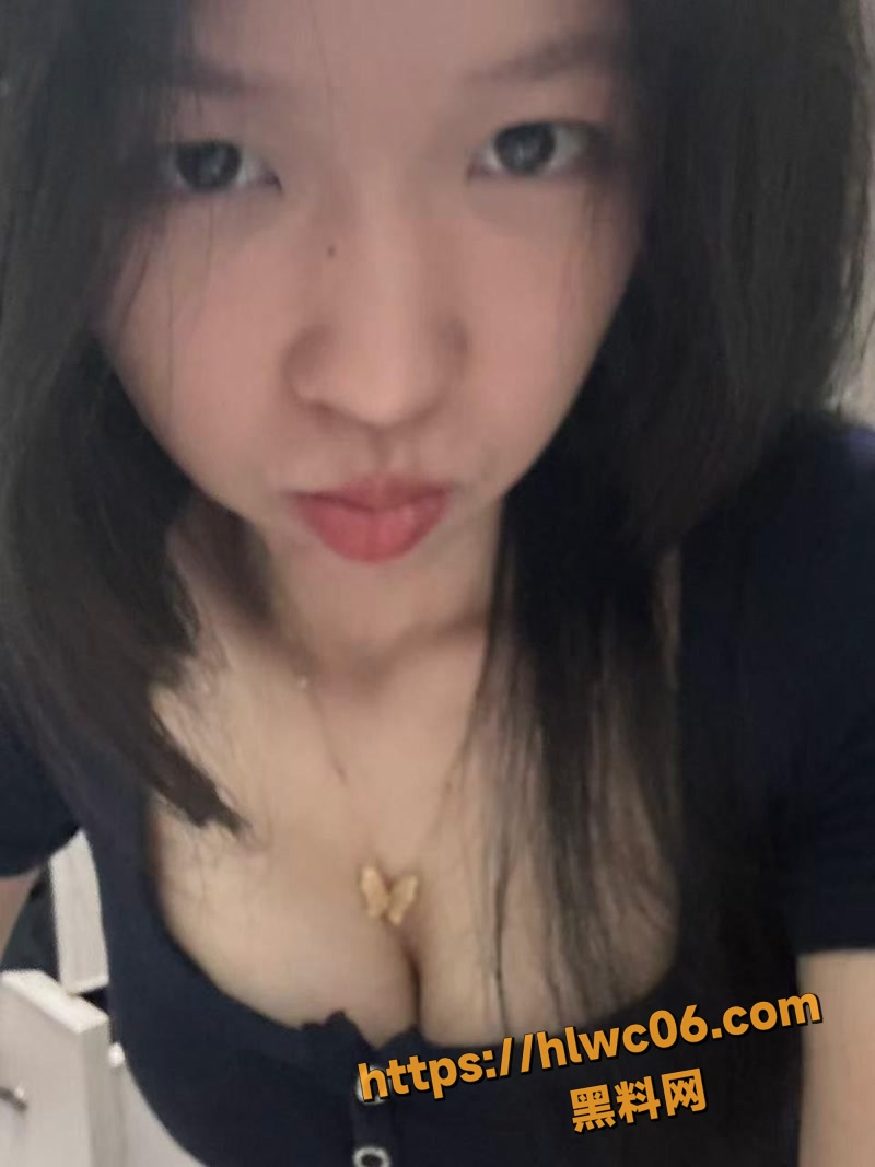 武汉大学 钟淑玥 与前男友露脸做爱视频曝光 深情口交 主动掰逼邀请插入