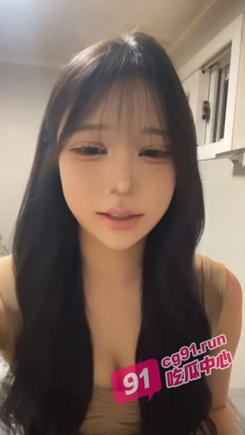 韩国网红soeun私生活曝光 欲求不满的淫荡 颠覆了对清纯美女的认知！