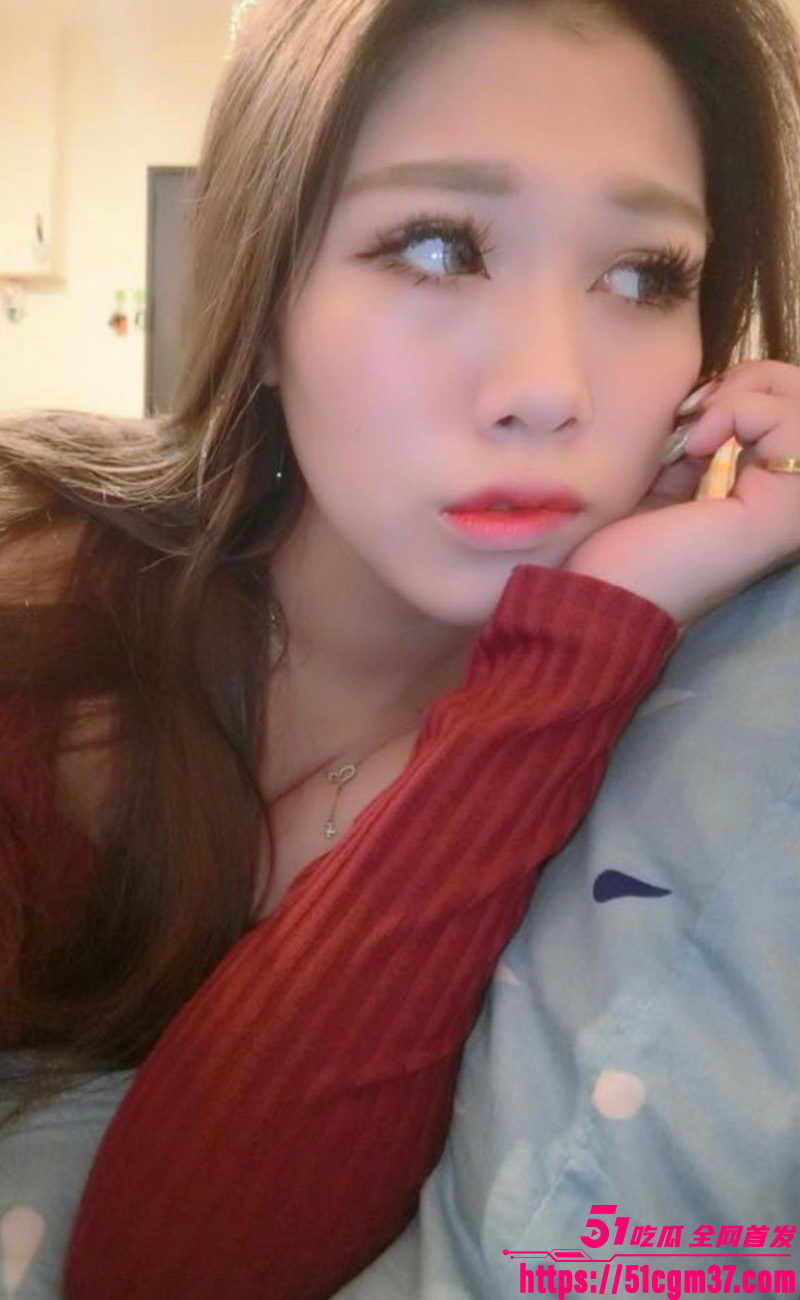 美女1