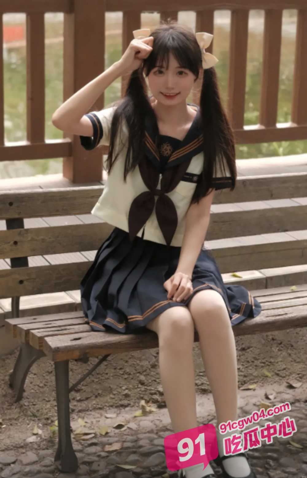 粉嫩甜美系jk学生妹黄珊珊昼夜两级反差骚气惊人 忘情含屌啪啪视频流泄