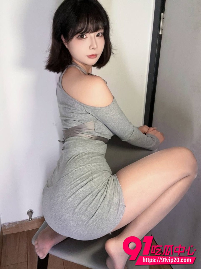推特高颜值福利姬 yuuhui玉汇 9