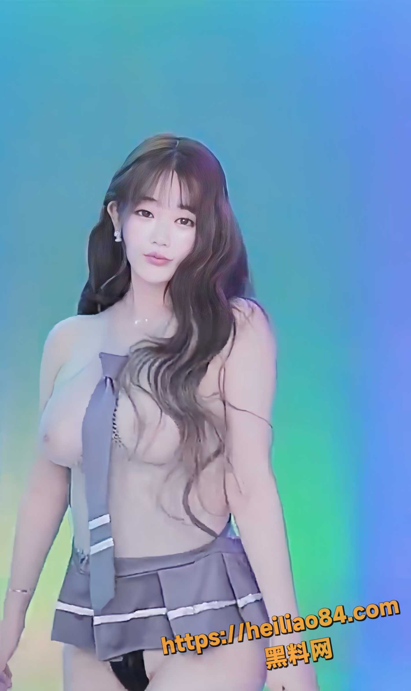 韩国女神 云朵 定制福利流出 裸舞挑逗美乳狂甩极致诱惑