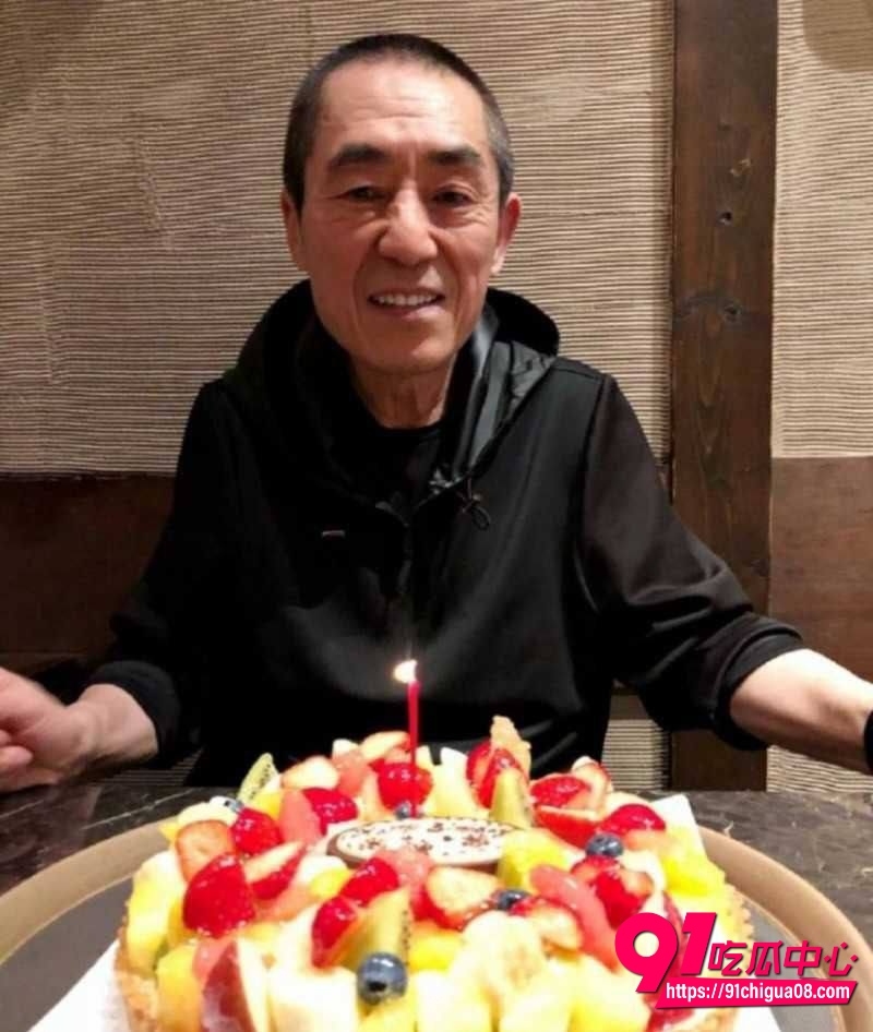 网传狗仔爆料张艺谋存在私下追求宋祖儿北电同学不成改威胁潜规则4