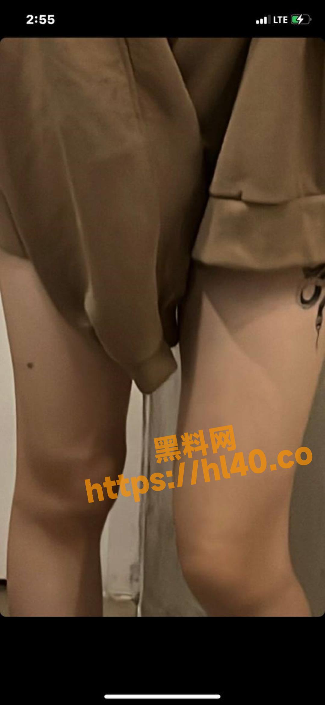 骚逼前女友现在成为五个大叔所包养的泄欲母狗！高颜值脸蛋遭受大叔肉棒所摩擦调教！